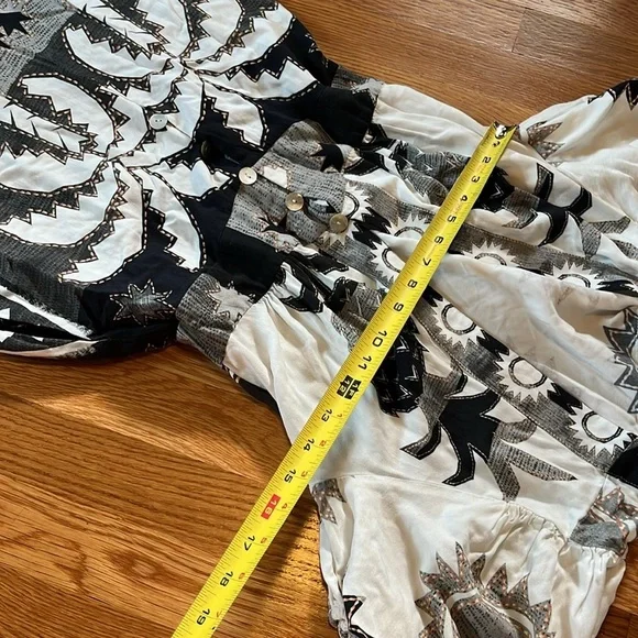 Anthropologie Farm Rio Puff Sleeve Jumpsuit Size Medium NWT - Picture 6 of 15